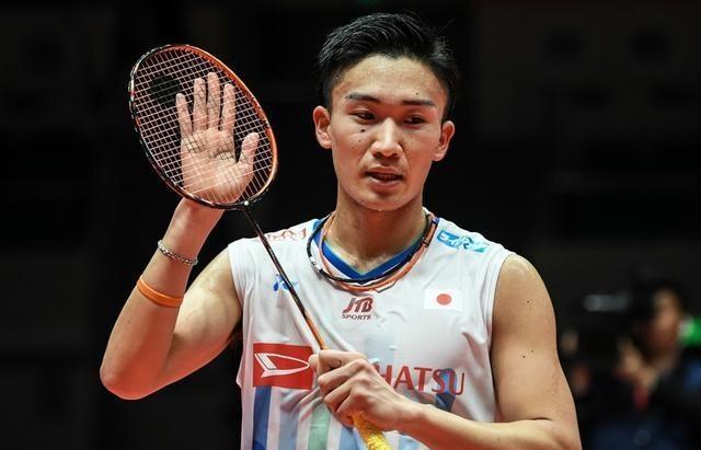 而姆巴佩正 而姆巴佩正