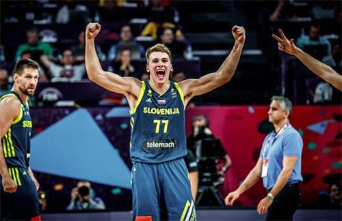 集锦中的高 集锦中的高