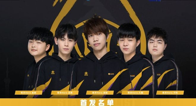 与更衣室话